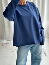 Afbeelding in Gallery-weergave laden, LOUWI LONGSLEEVE - Denim blue
