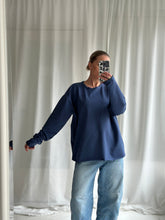 Afbeelding in Gallery-weergave laden, LOUWI LONGSLEEVE - Denim blue
