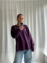 Afbeelding in Gallery-weergave laden, LOUWI LONGSLEEVE - Purple
