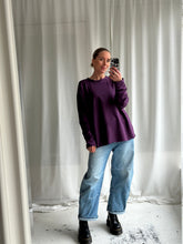 Afbeelding in Gallery-weergave laden, LOUWI LONGSLEEVE - Purple
