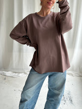 Afbeelding in Gallery-weergave laden, LOUWI LONGSLEEVE - Taupe
