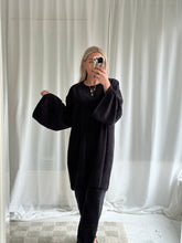 Afbeelding in Gallery-weergave laden, ROX SWEATDRESS - Black
