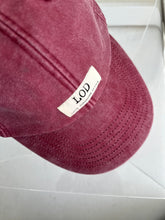 Afbeelding in Gallery-weergave laden, LOD CAP - DUSTY RED
