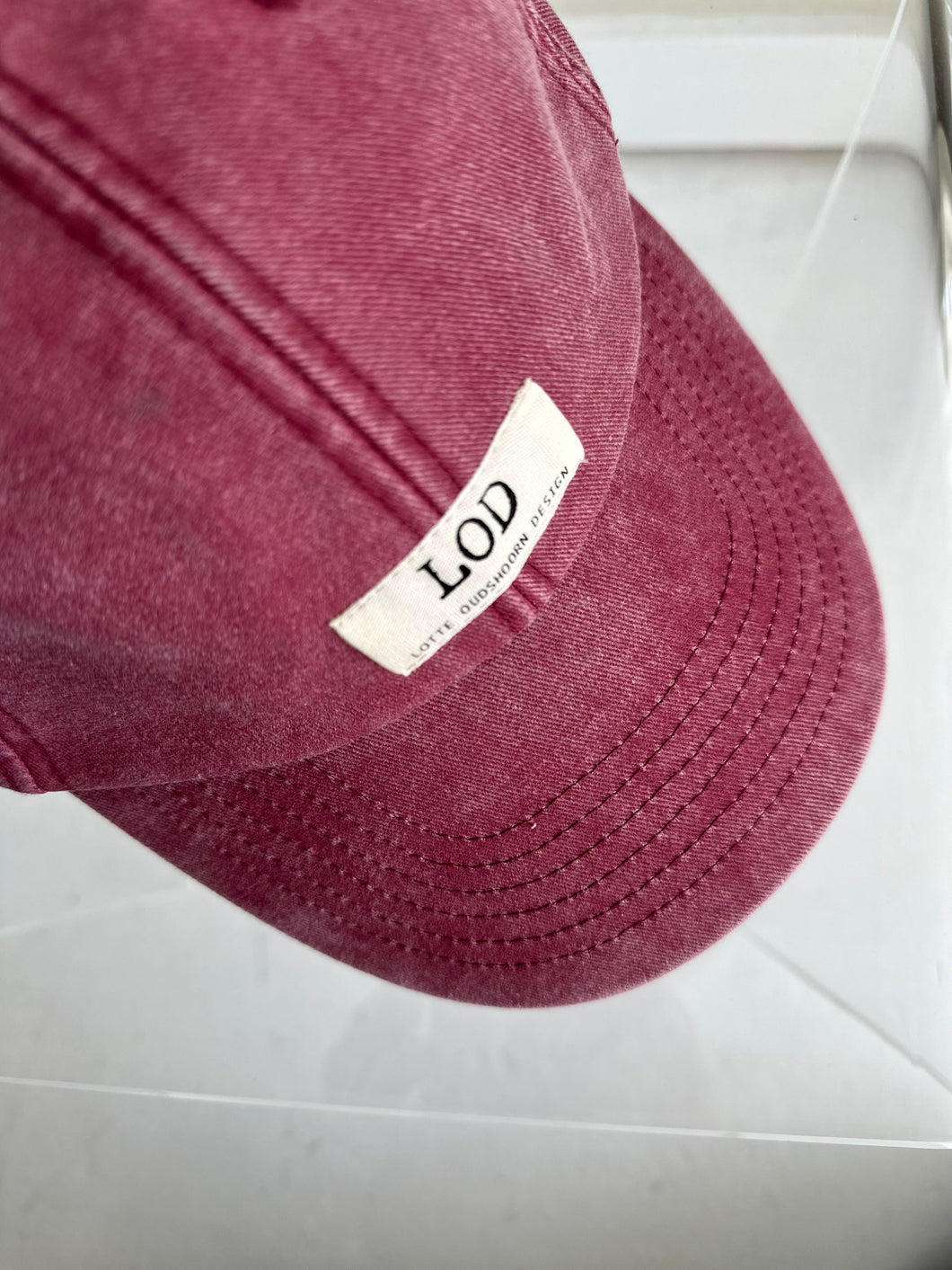 LOD CAP - DUSTY RED